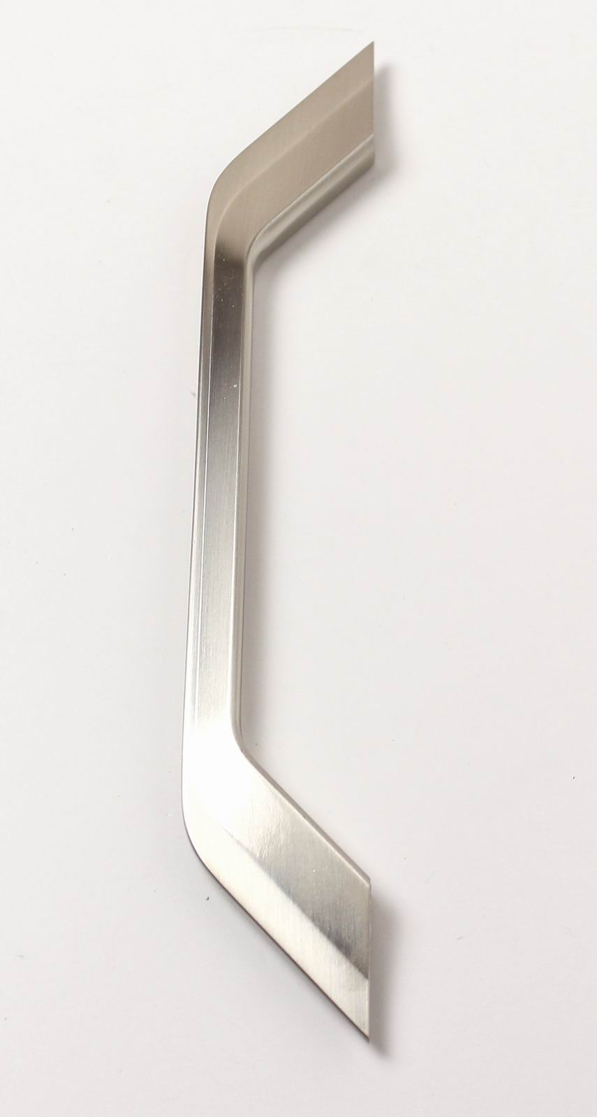 12009 úchytka LUXOR rozteč 160mm broušený nikl