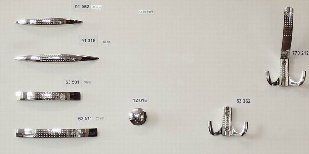 12016 knopka 34mm chrom lesk