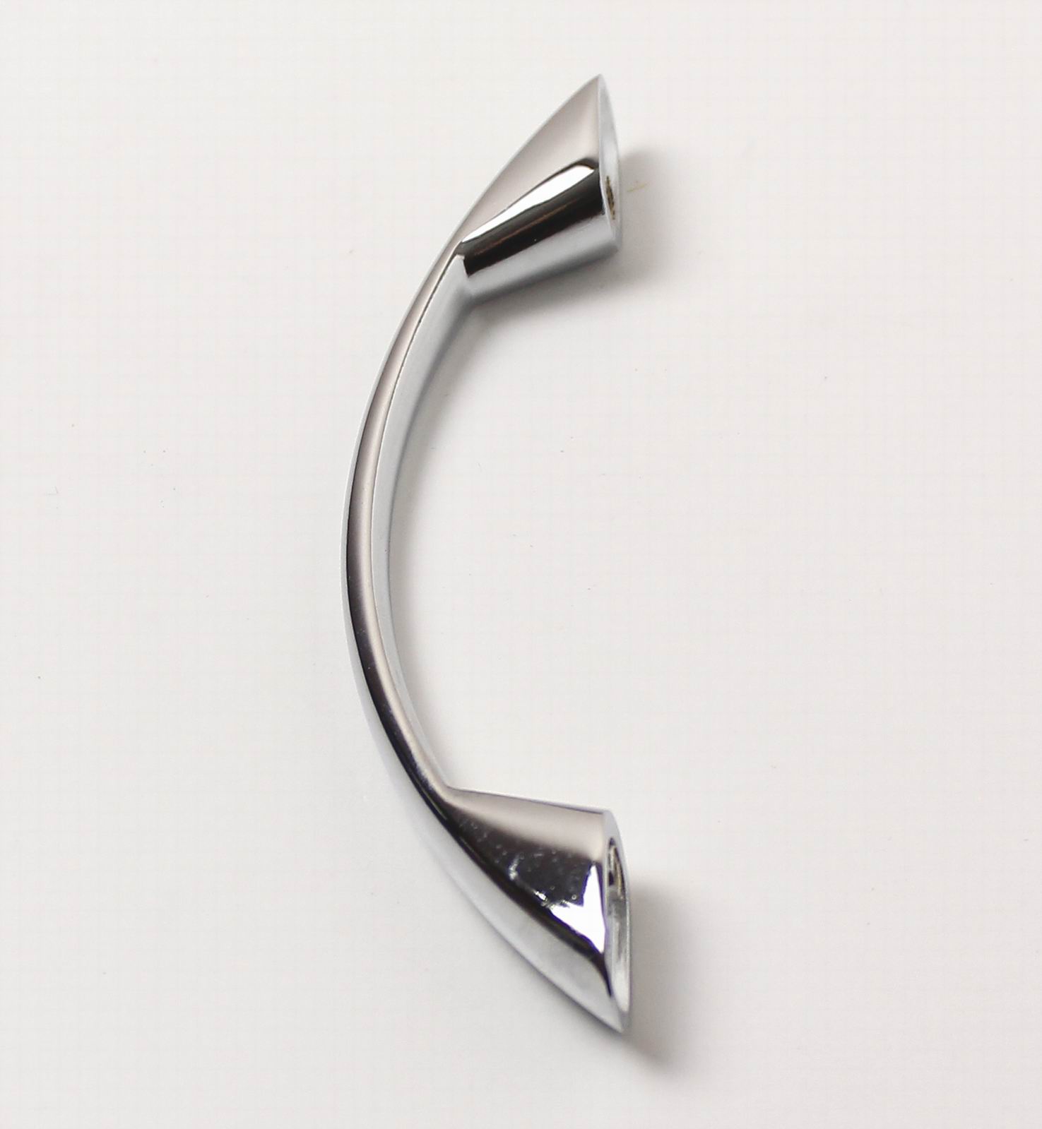 12144 úchytka GERIK rozteč 96mm chrom lesk