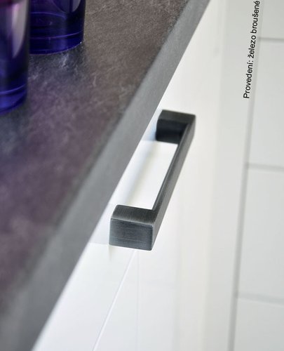 12338 úchytka rozteč 128mm železo broušené