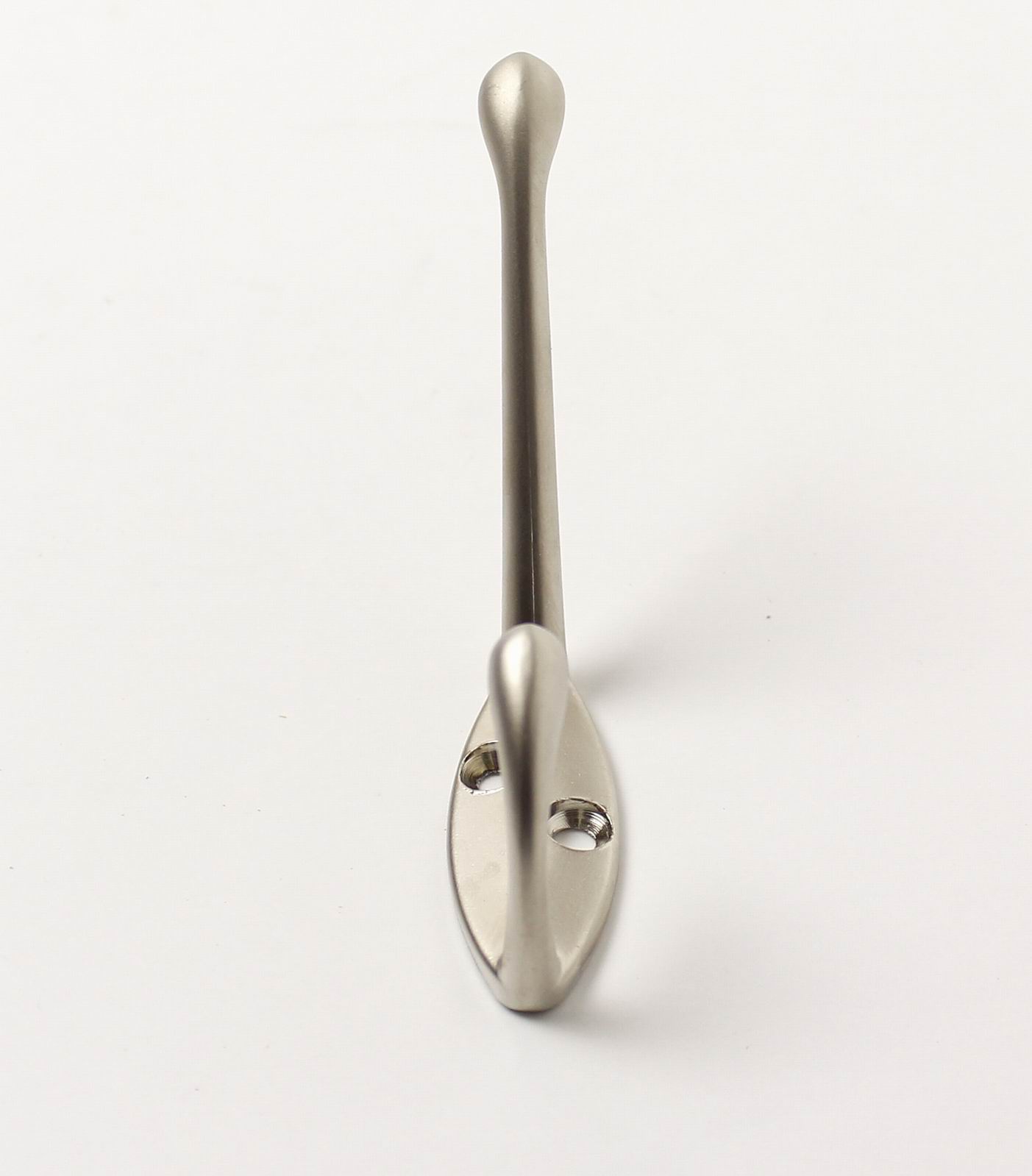 12444 věšák CTIBOR satén nikl