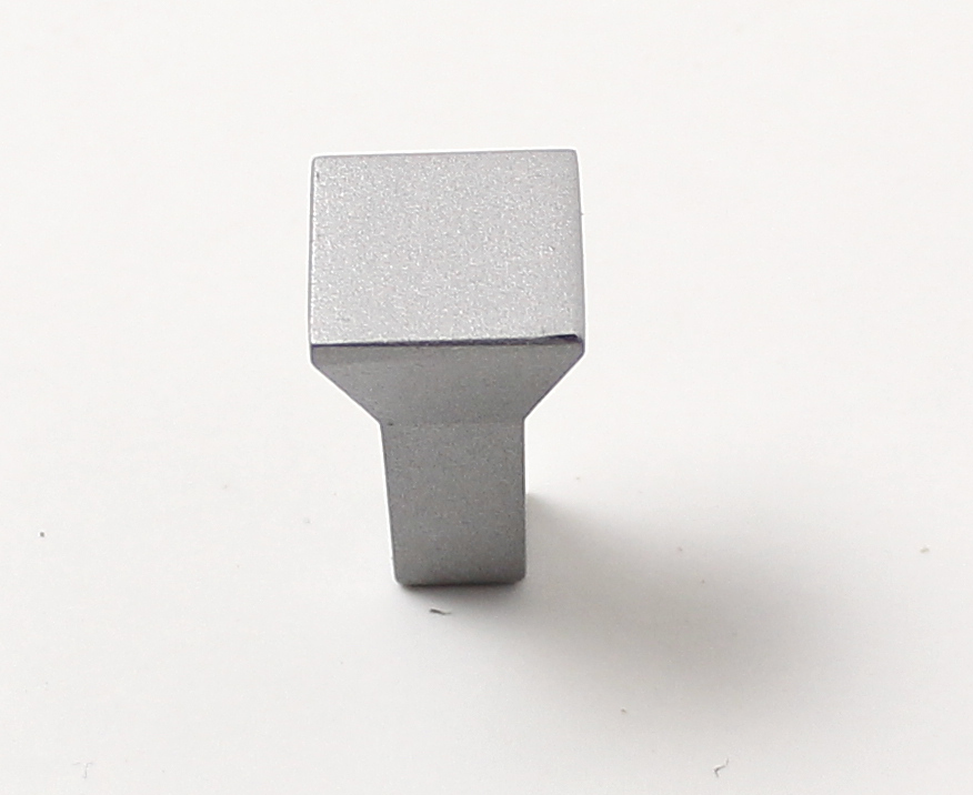 12619 knopka plast Alu efekt