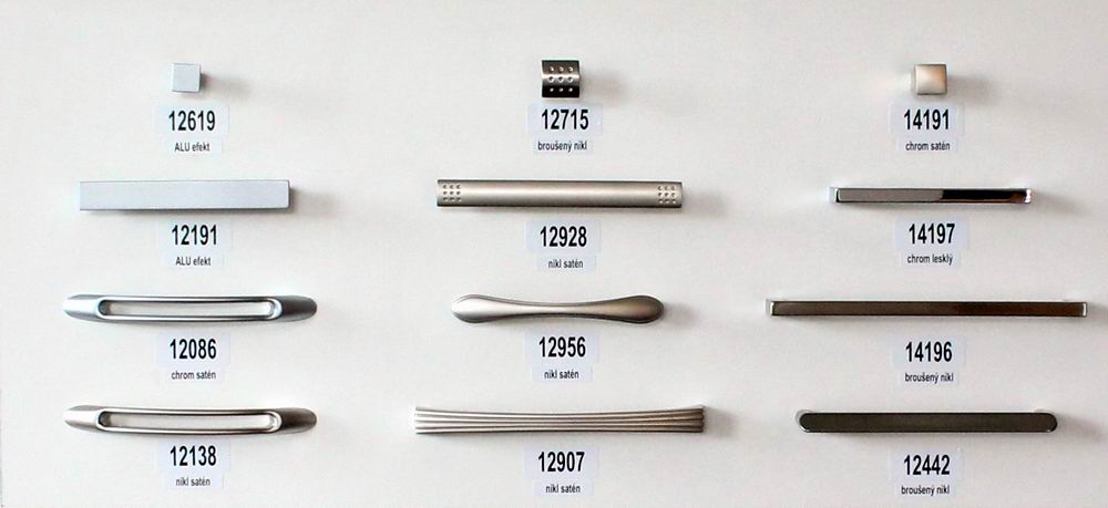 12619 knopka plast Alu efekt