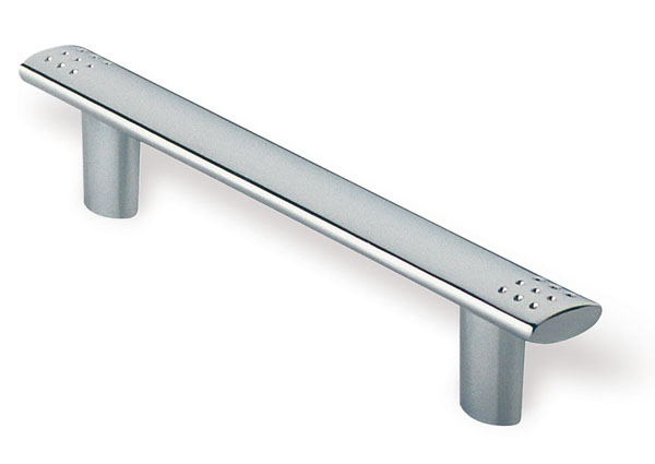 12770 úchytka rozteč 96mm chrom lesklý