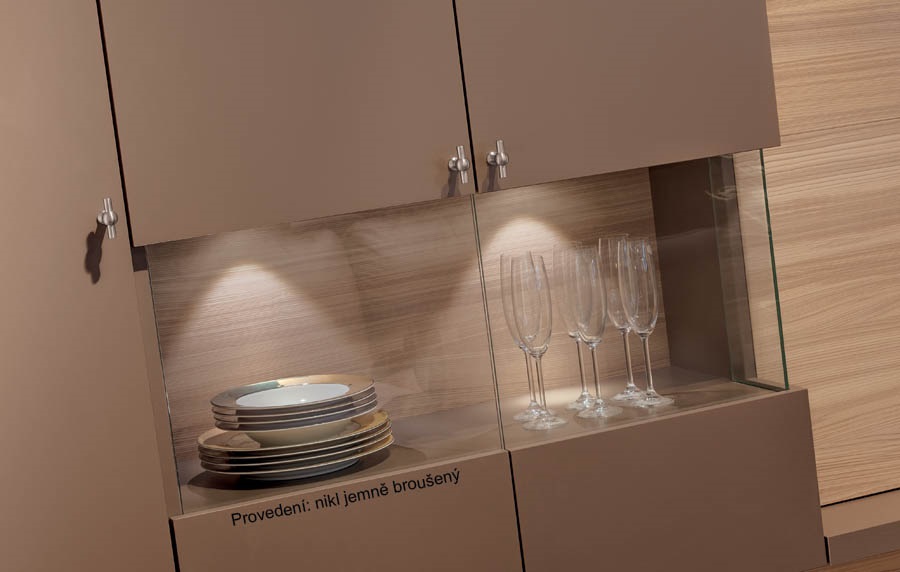 12806 knopka VRTULE staromosaz