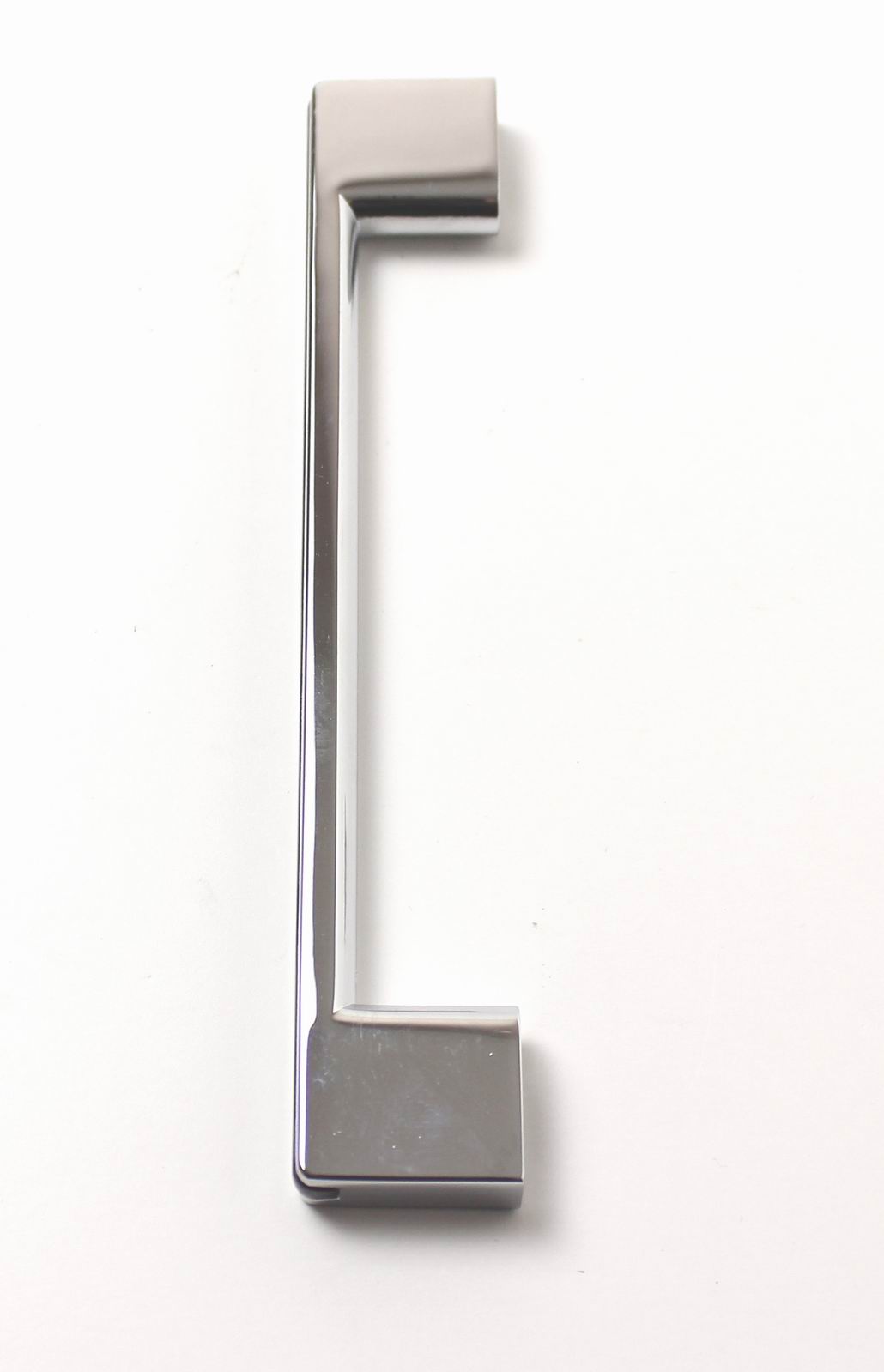 12820 úchytka SONY rozteč 168mm chrom lesk černá