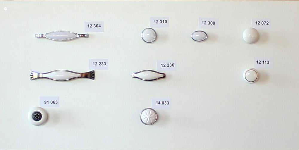 14033 úchytka KVIDO starostříbro