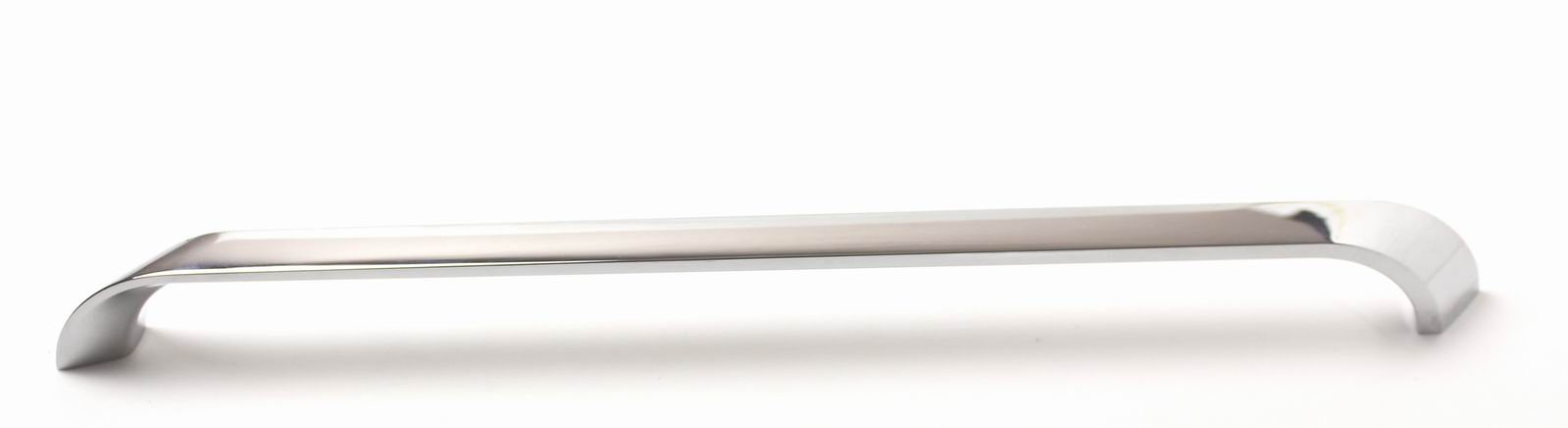 14258 úchytka rozteč 320mm, chrom lesk