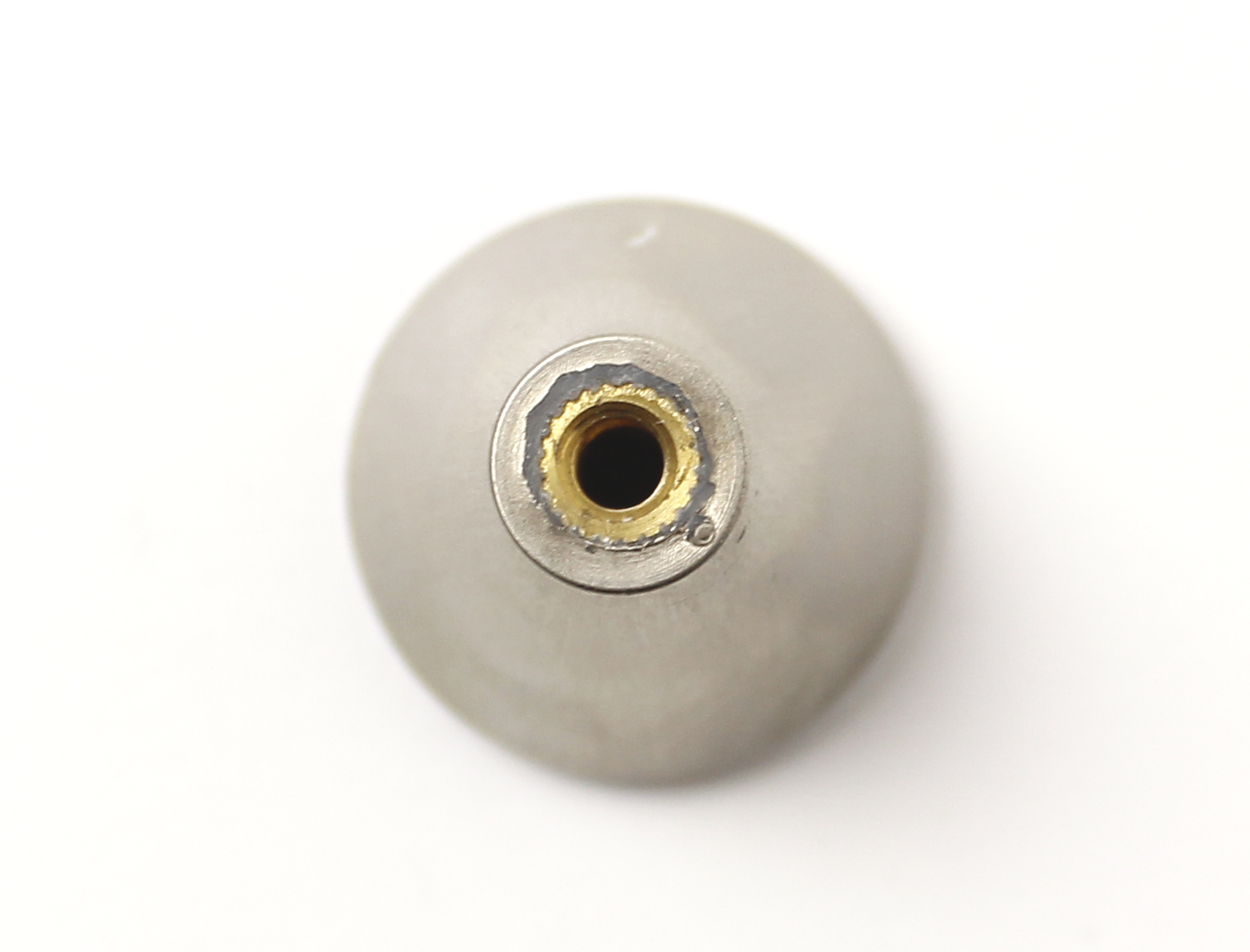 14518 knopka plastová s kov.povrch. nikl