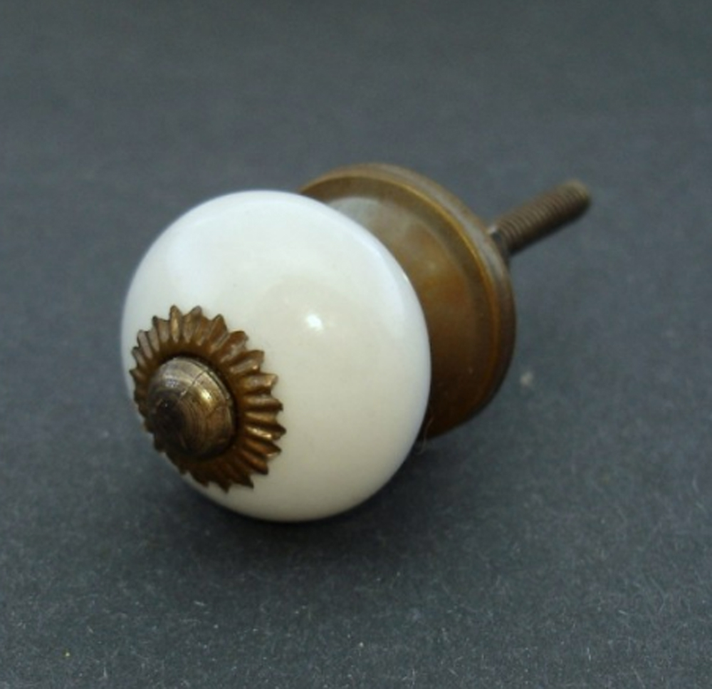 31013 knopka bílá patina 30mm porcelán