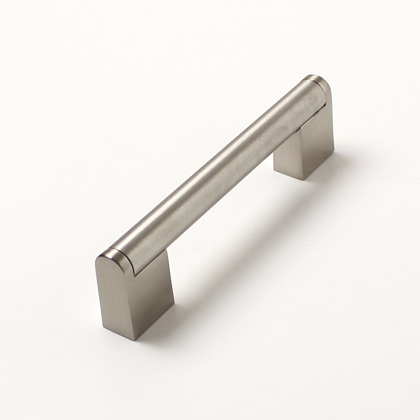 62451 úchytka PALANA rozteč 96mm nerez