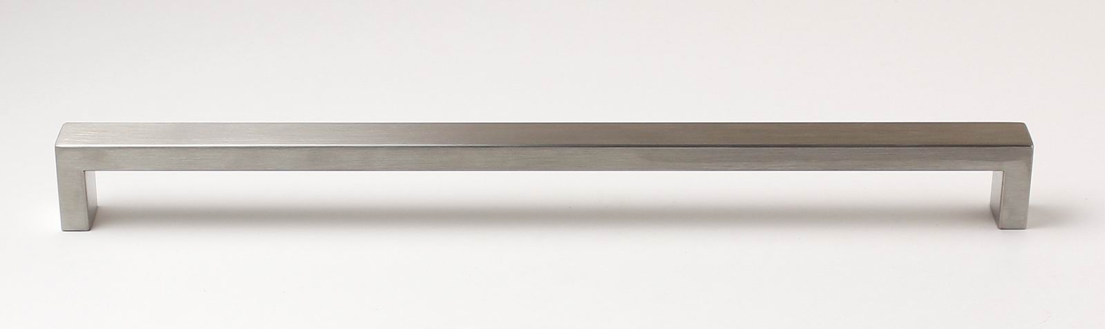 62794 úchytka JOSEF rozteč 320mm nerez