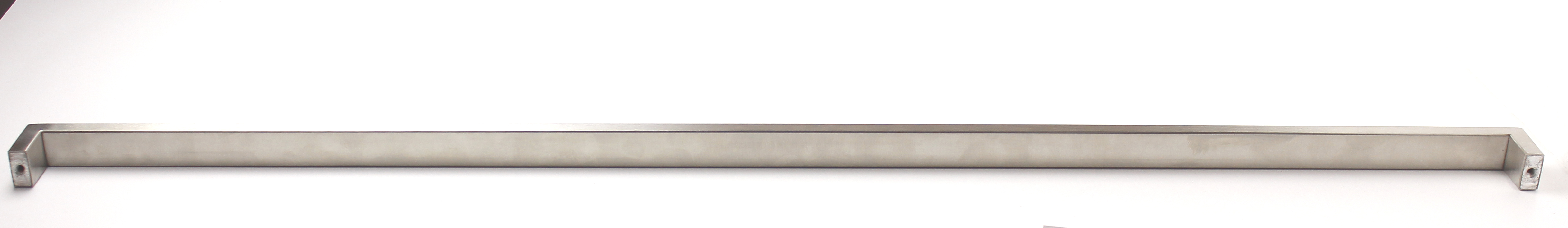 62798 úchytka JOSEF rozteč 736mm nerez