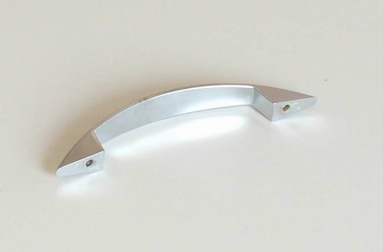 63097 úchytka JAMO rozteč 96mm satén chrom