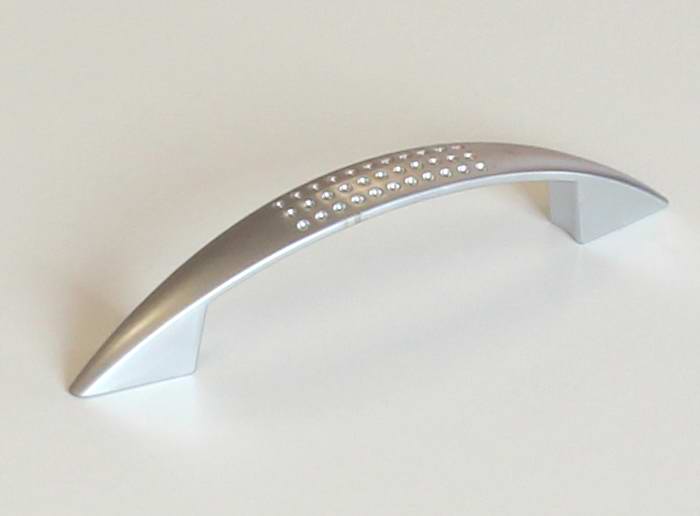 63097 úchytka JAMO rozteč 96mm satén chrom