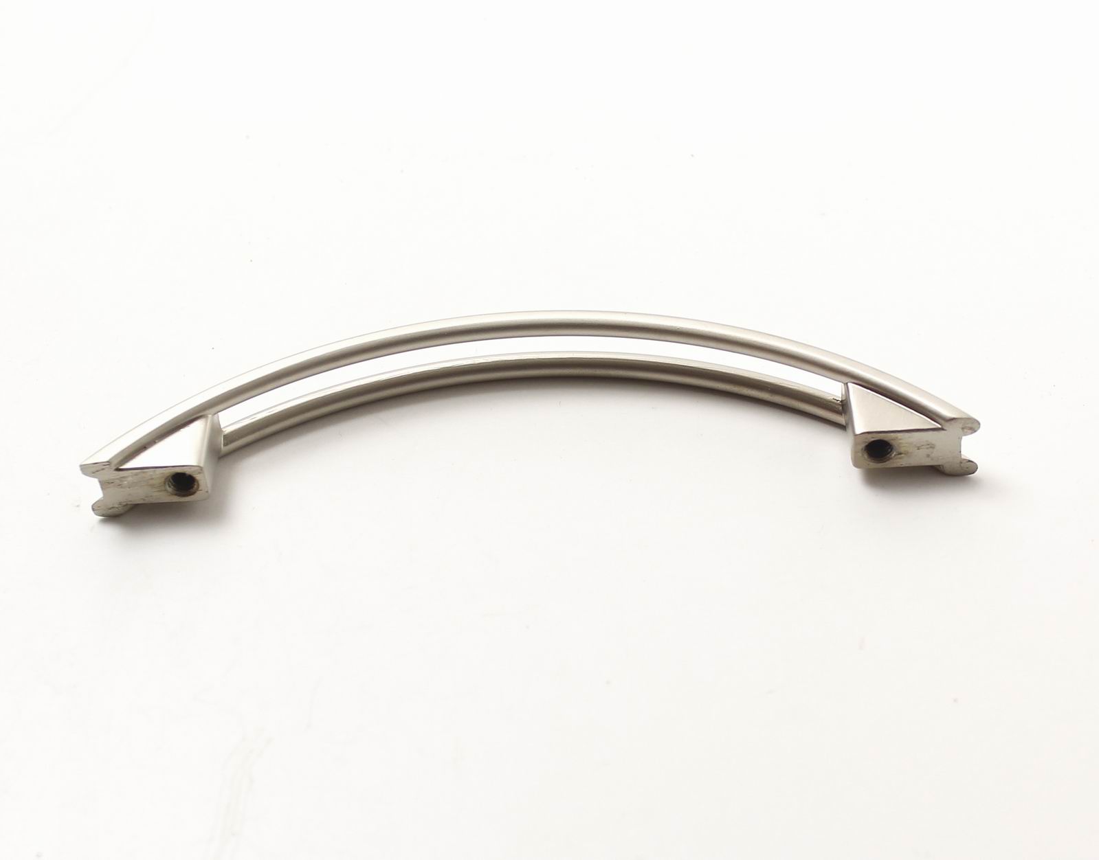 63123 úchytka MARTIN rozteč 96mm nikl satén