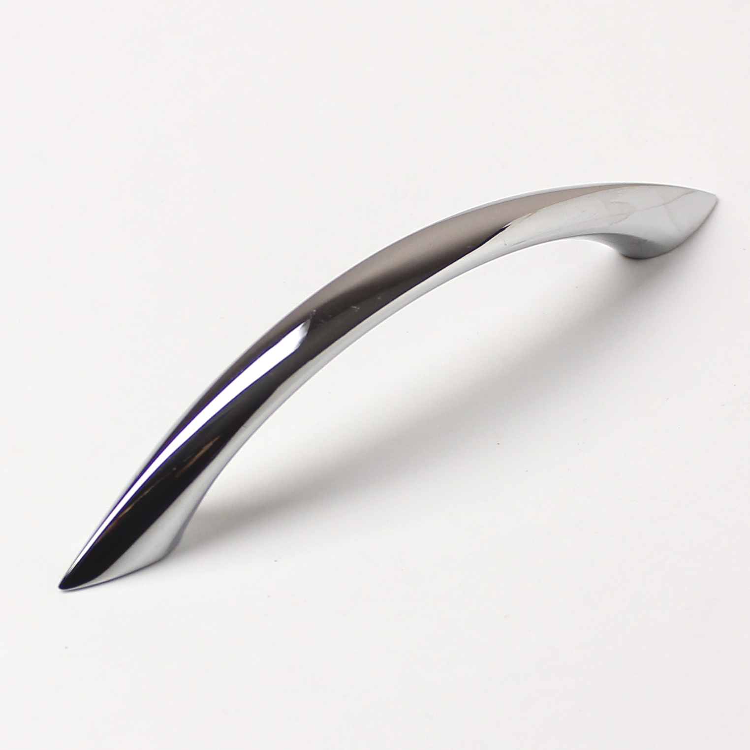 63141 úchytka PORTA rozteč 96mm chrom lesklý