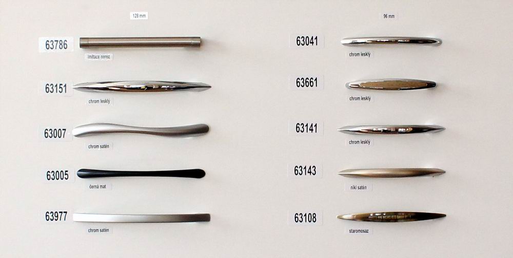 63151 úchytka PORTA rozteč 128mm chrom lesklý