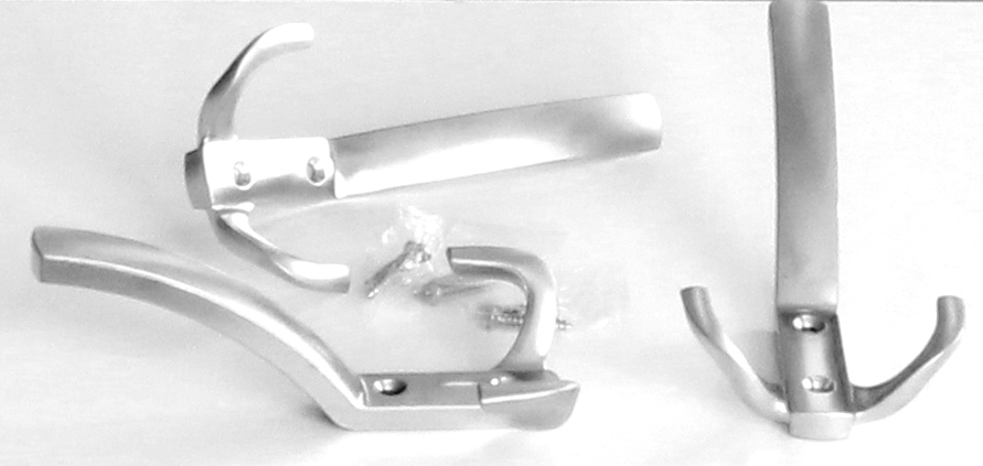 63404 věšák LAMA nikl satén