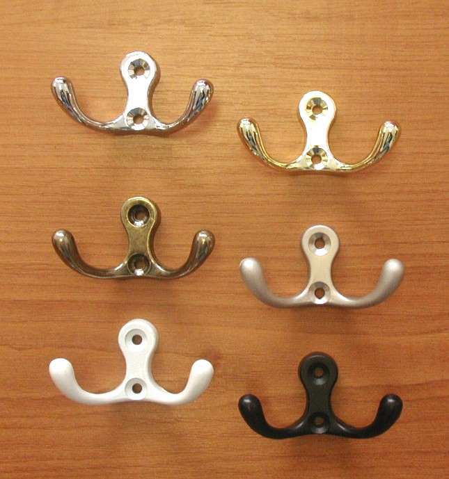 63411 věšák ZORO mosaz lesklá