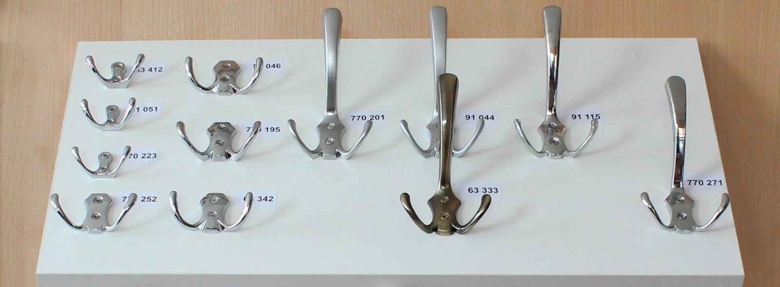 63412 dvojháček ZORO chrom lesklý