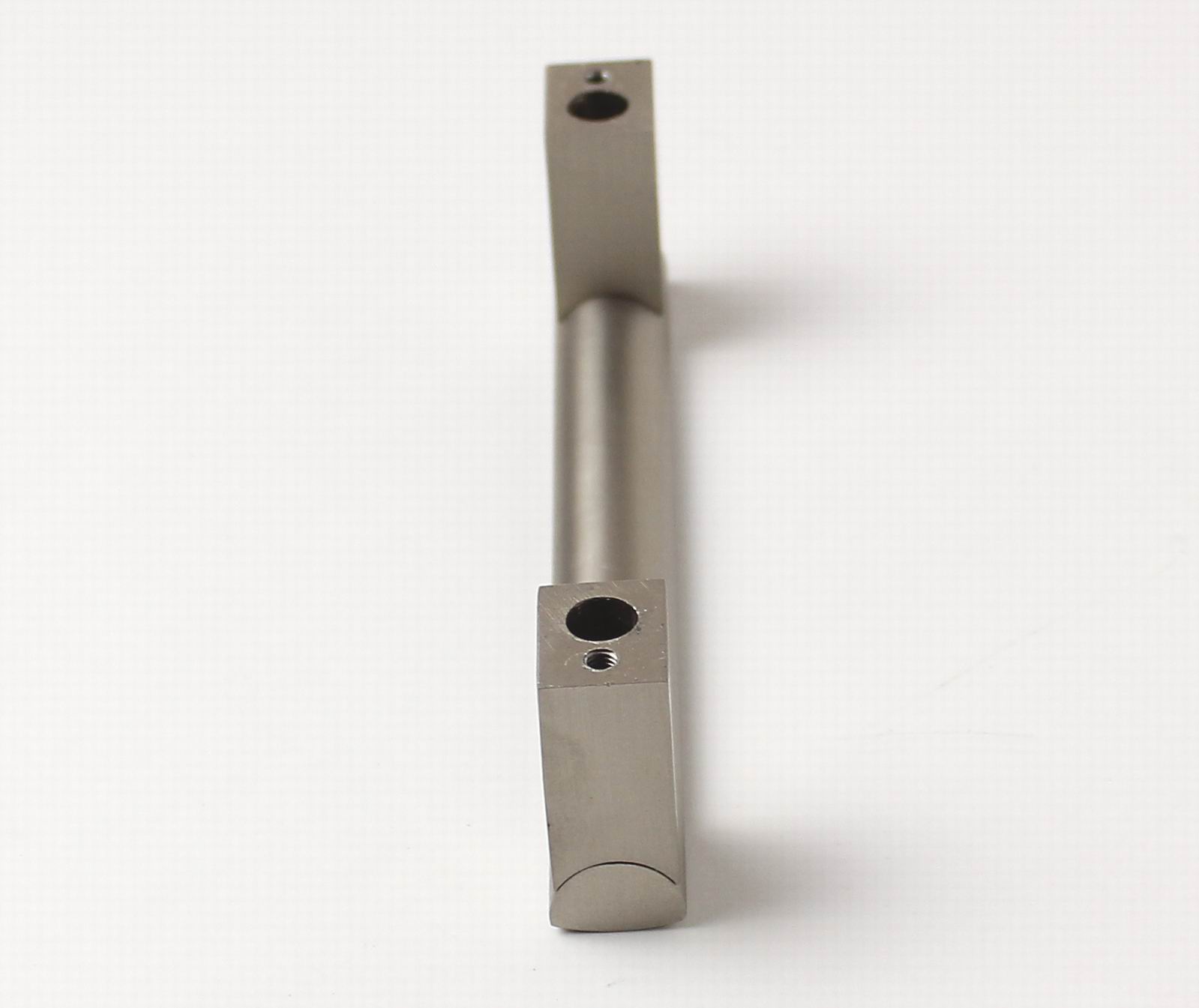 63490 úchytka PALMA rozteč 128mm broušený nikl