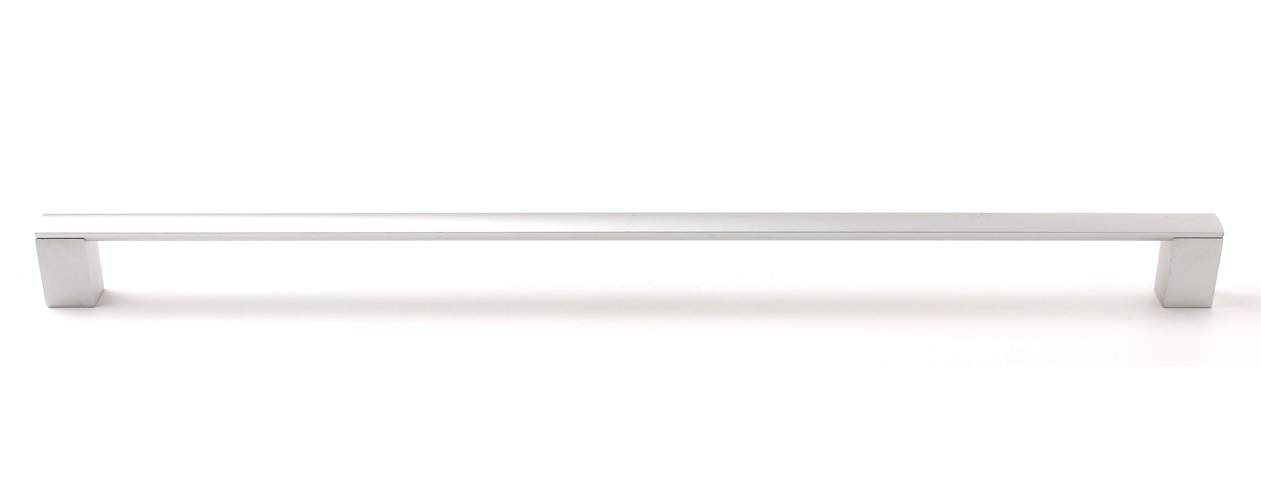 63736 úchytka XAVER rozteč 432mm hliník