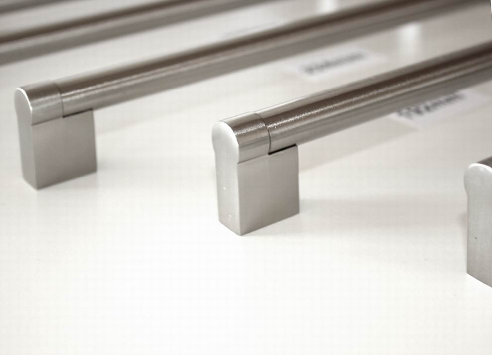 63791 úchytka PALOMA rozteč 160mm nerez