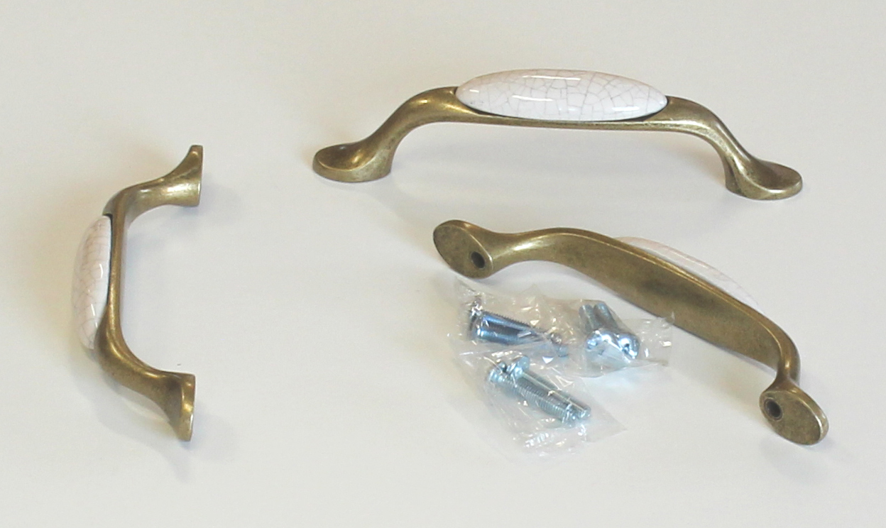 770007-úchytka 96mm porcelán mramor