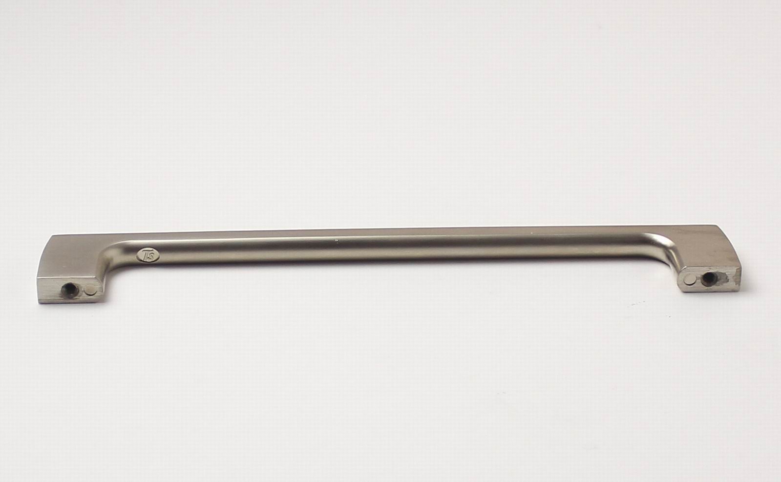 770014 úchytka  CELKA rozteč 192mm satén nikl