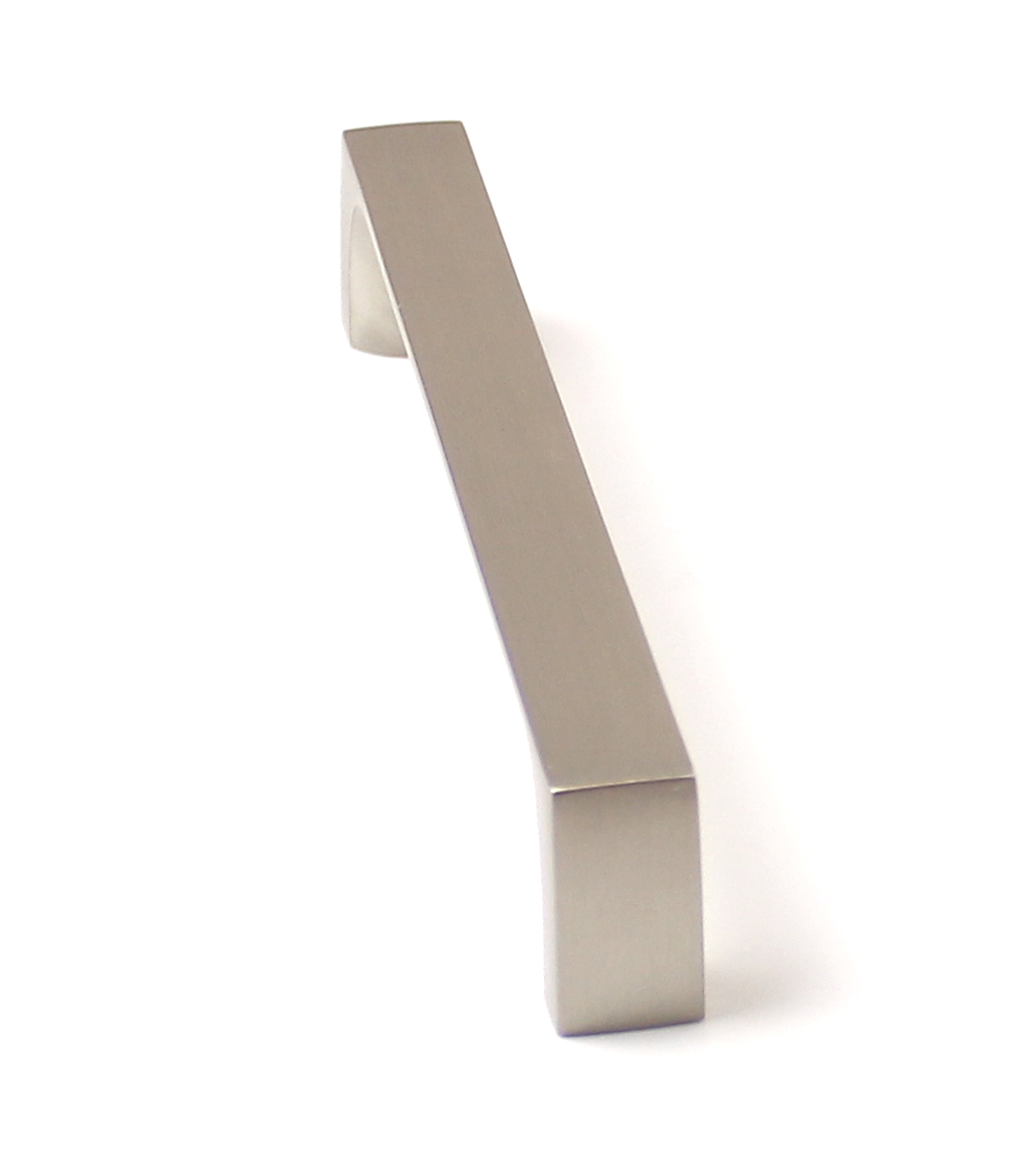 770030 úchytka  HELENA rozteč 128mm mat broušený nikl