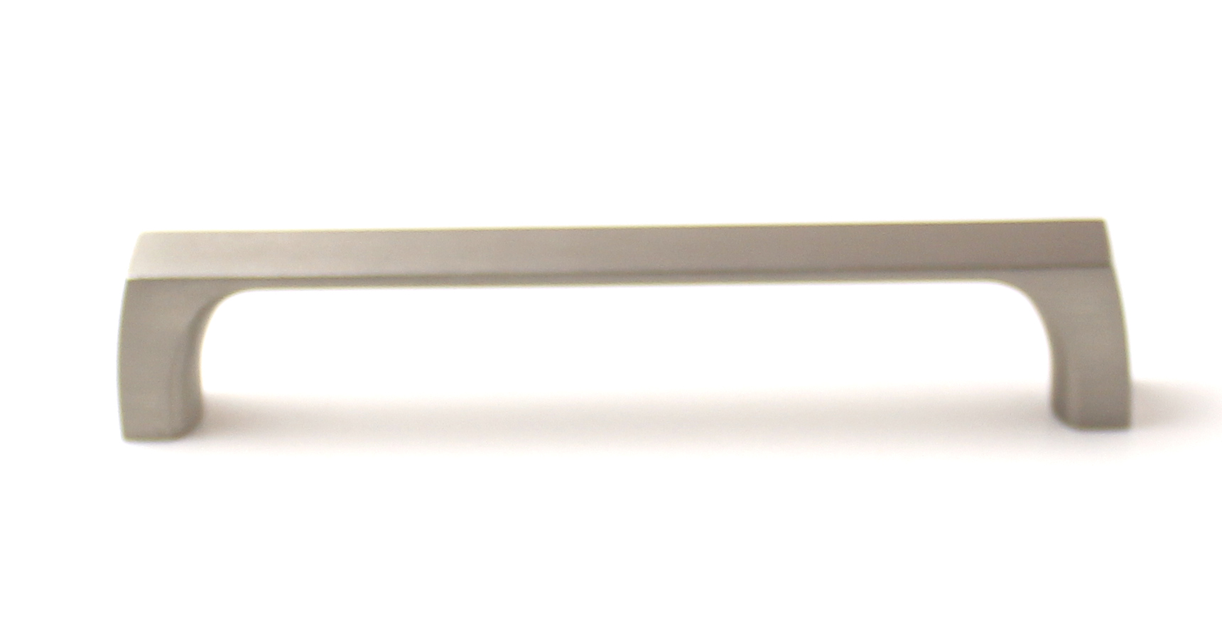 770030 úchytka  HELENA rozteč 128mm mat broušený nikl