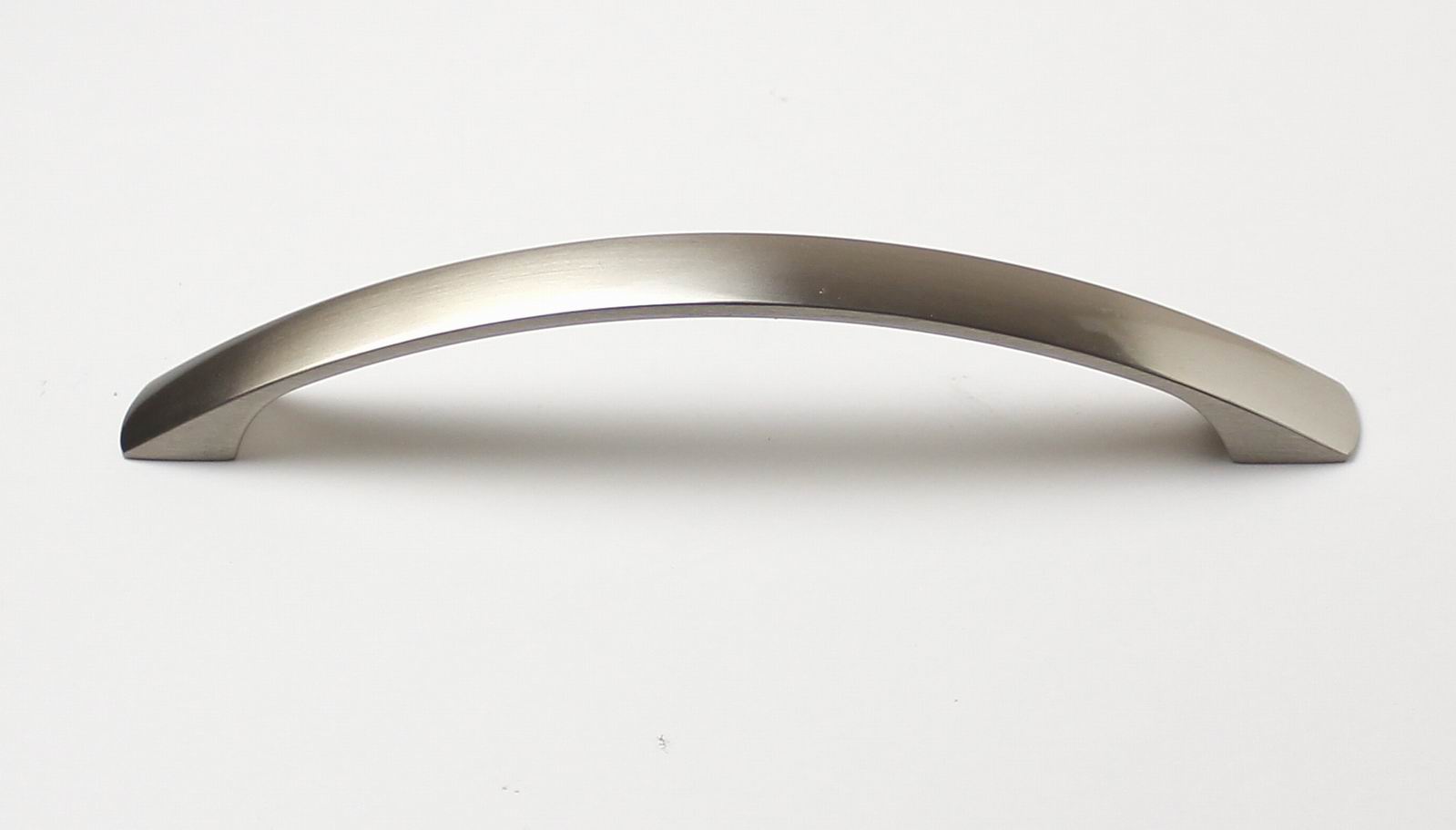 770036 úchytka  RUGBY rozteč 160mm broušený nikl
