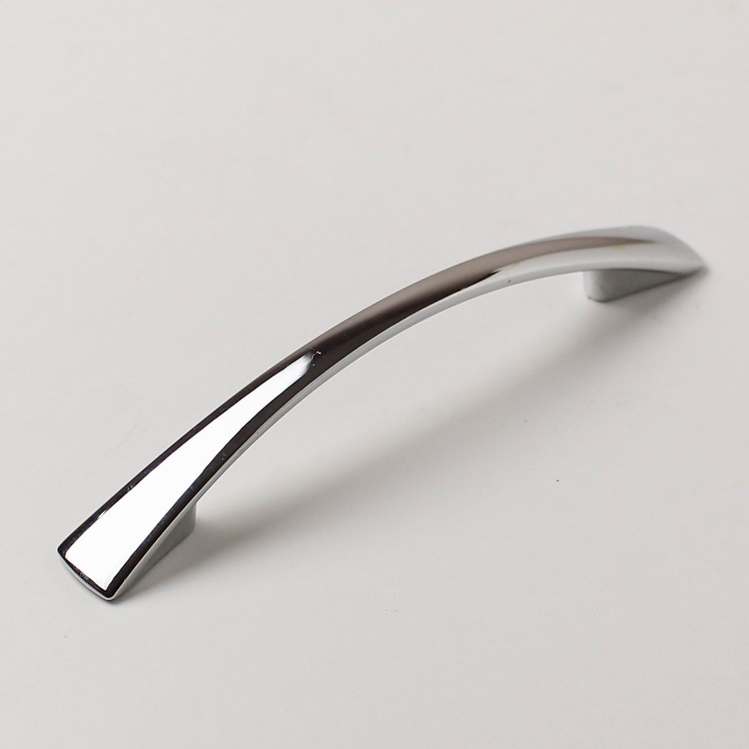 770079 úchytka  DARA rozteč 96mm chrom lesklý