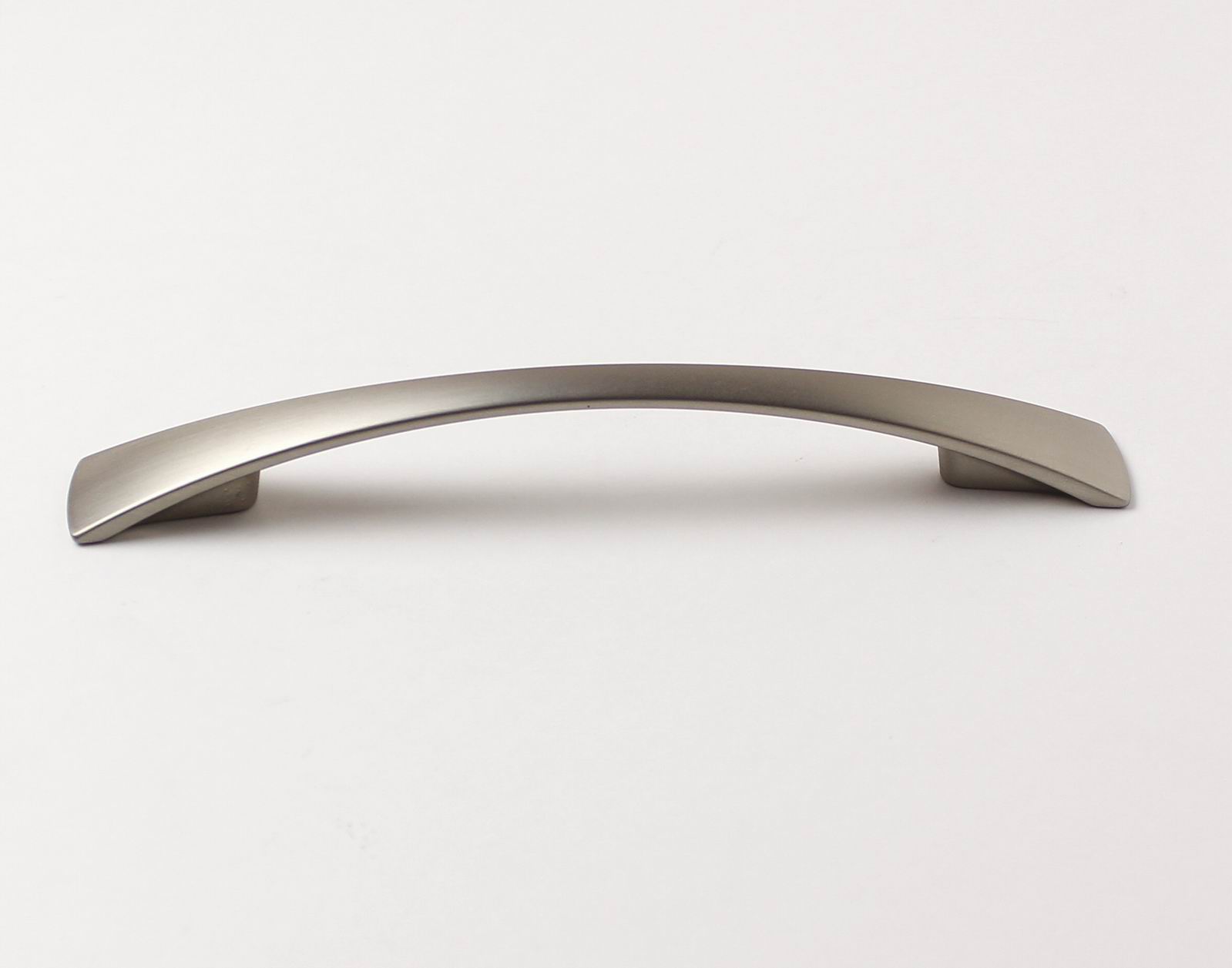 770084 úchytka  DARA rozteč 128mm mat broušený nikl