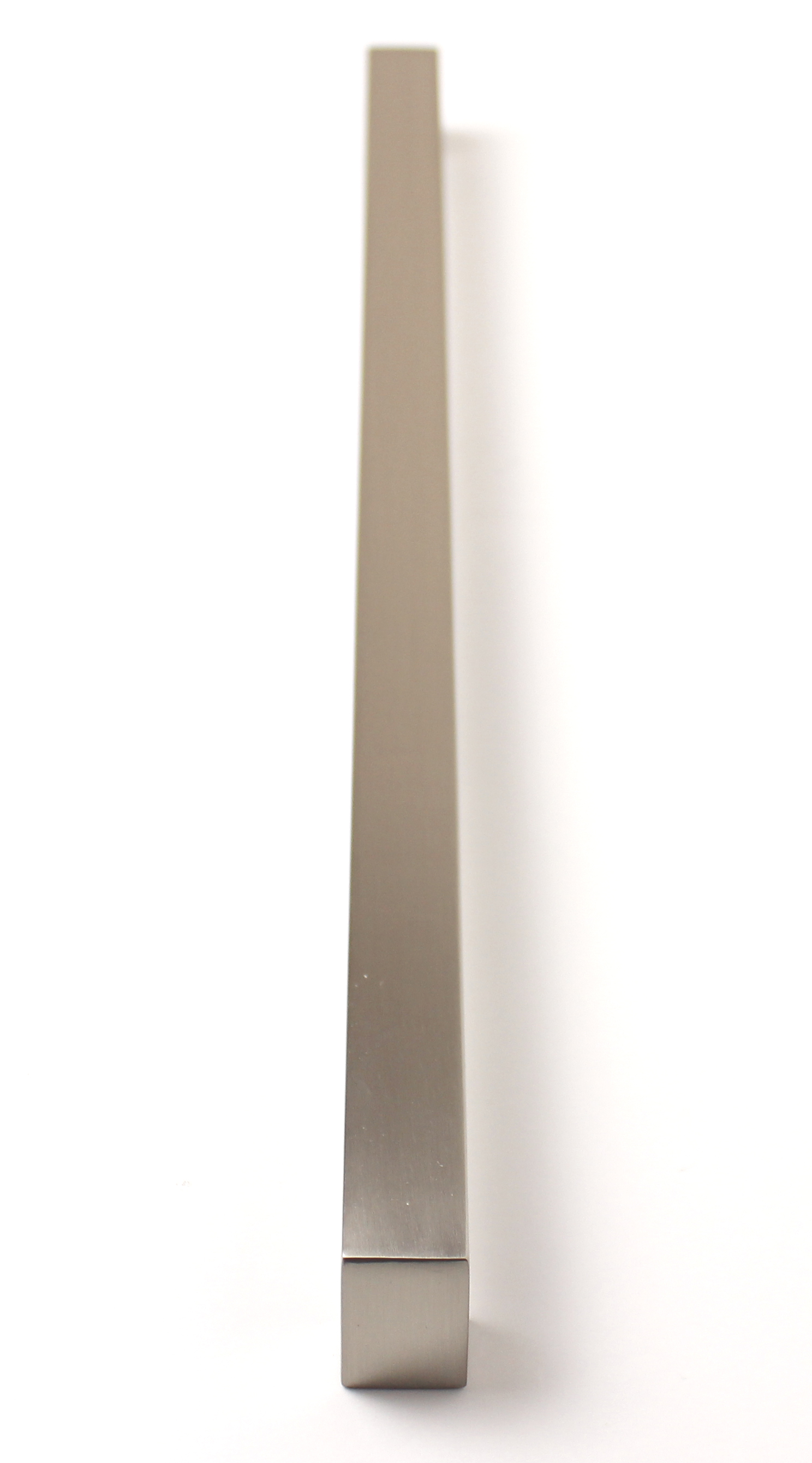 770110 úchytka JAKUB rozteč 416mm broušený nikl