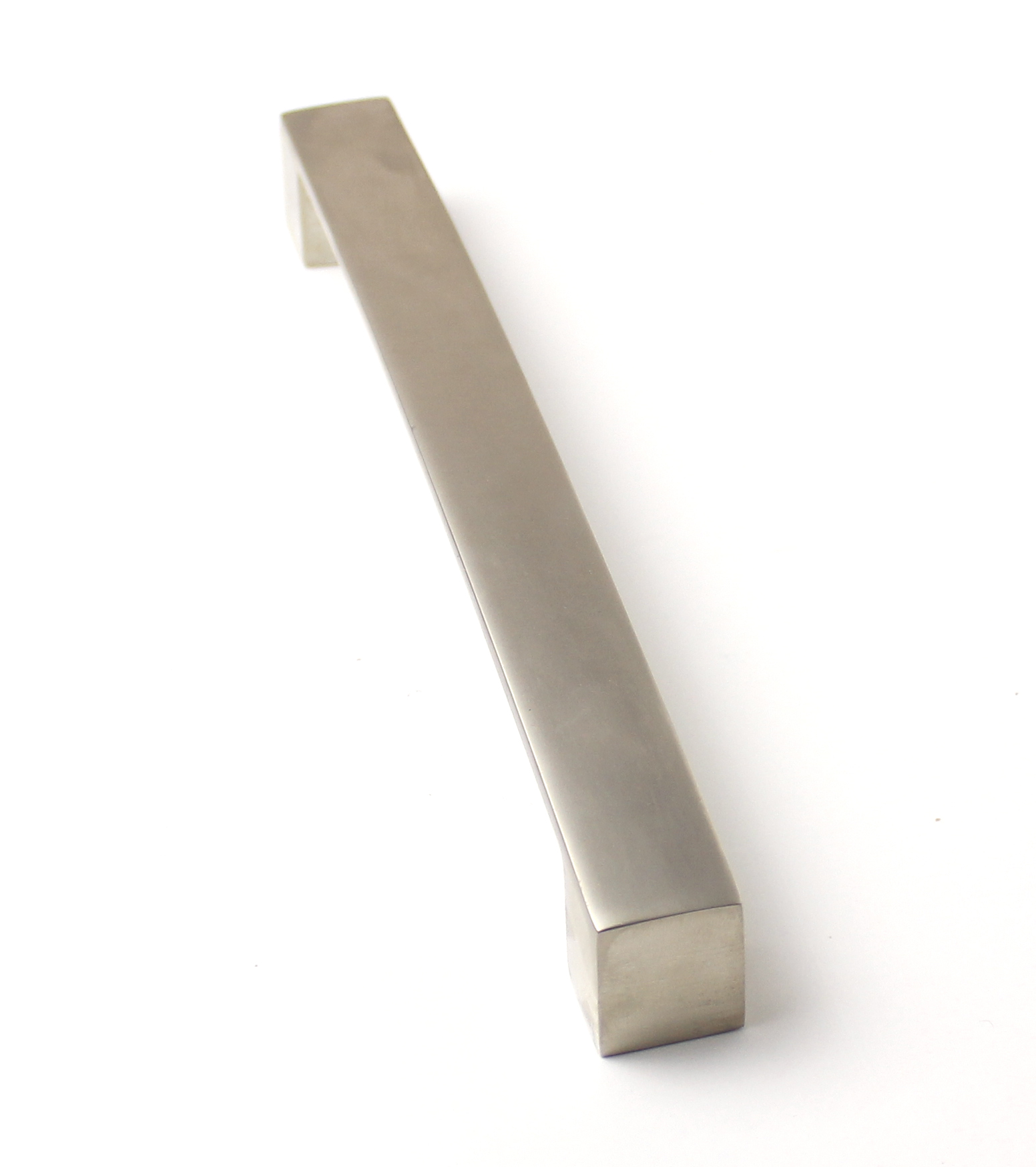 770143 úchytka VOJTA rozteč 192mm broušený nikl