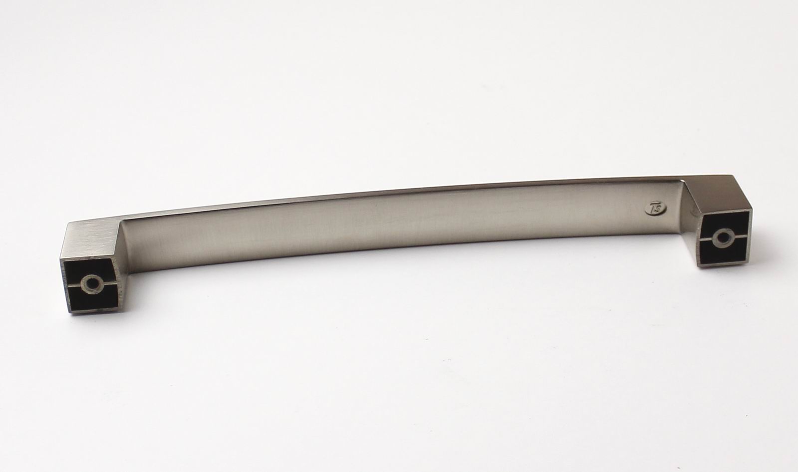 770143 úchytka VOJTA rozteč 192mm broušený nikl