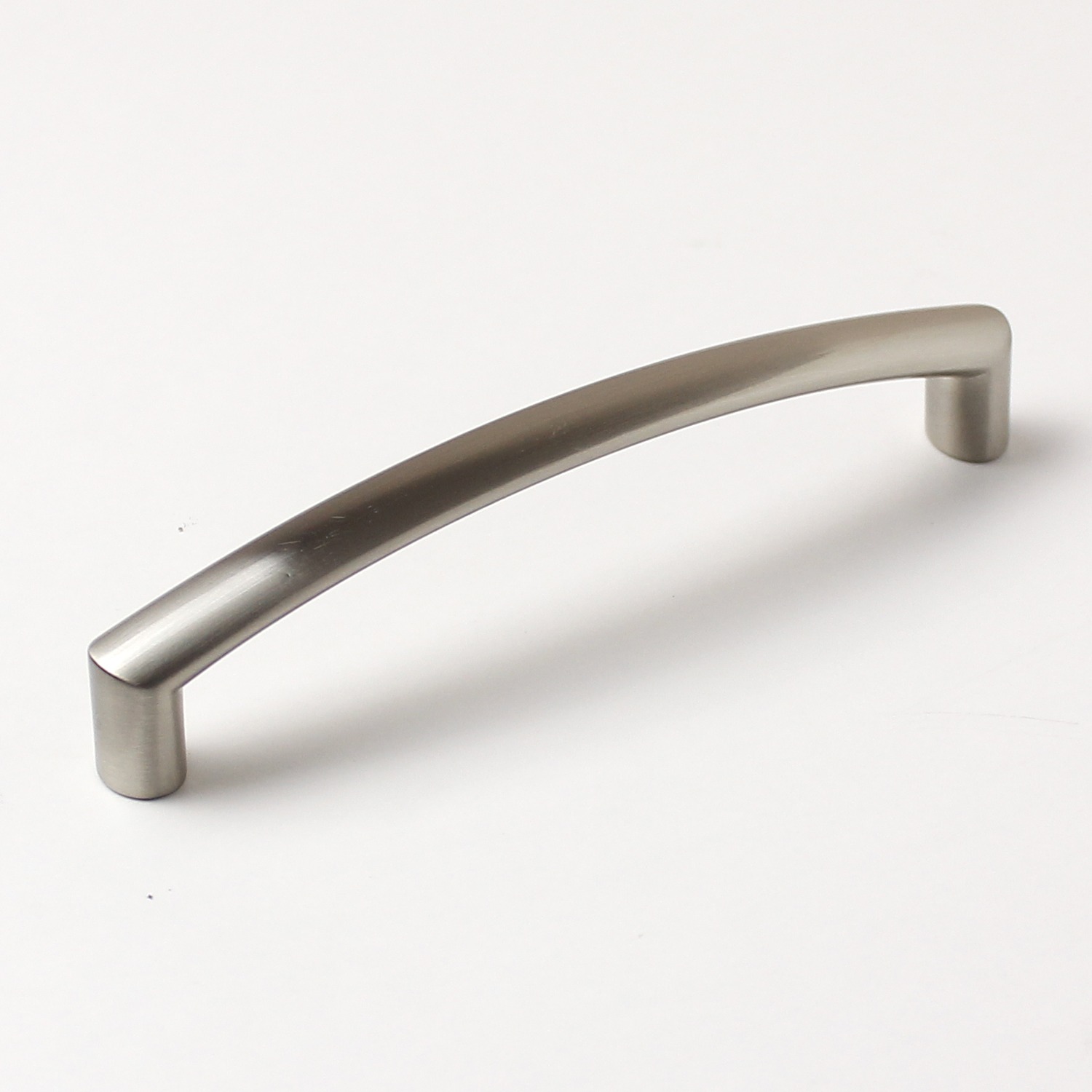 770152 úchytka rozteč 128mm broušený nikl