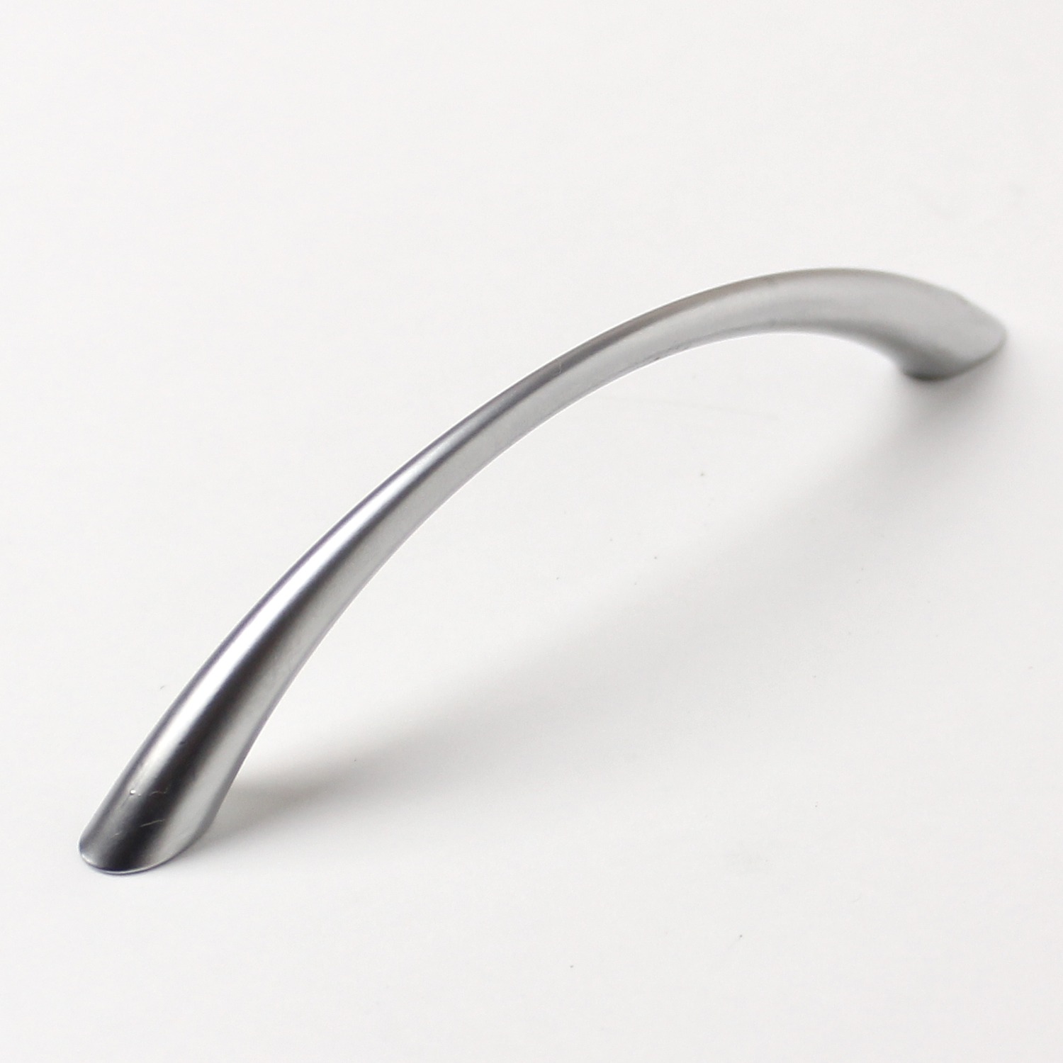 770154 úchytka  KLASIKA rozteč 96mm satén chrom