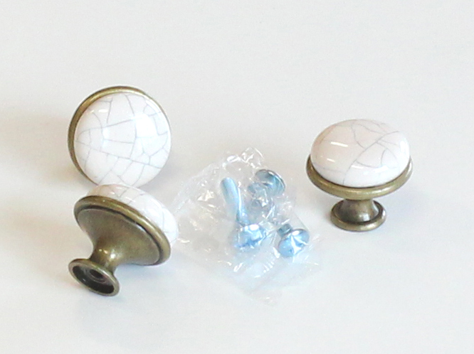 770168 knopka 29mm porcelán mramor