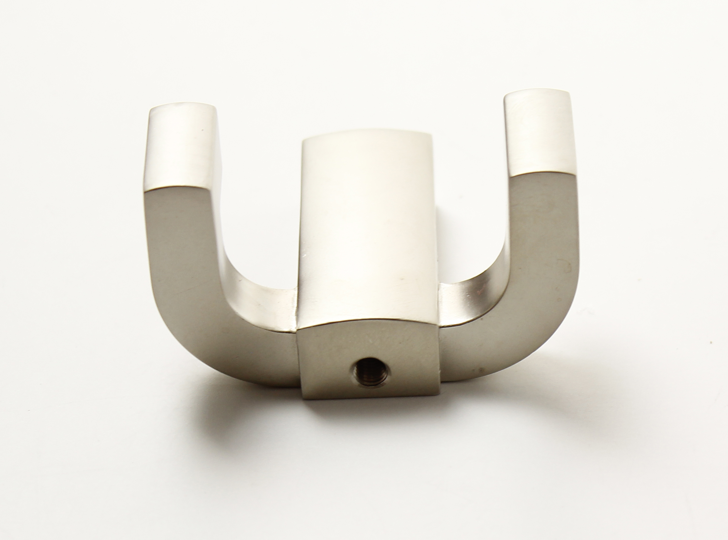 770230 věšák kov satén nikl