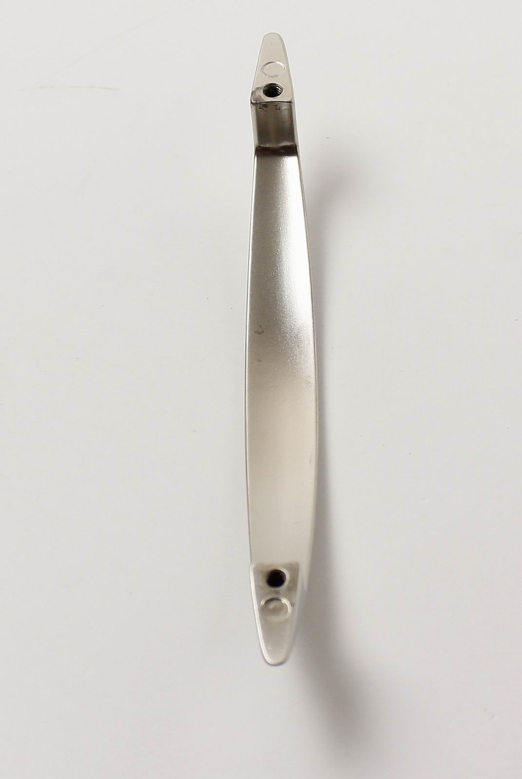 770294 úchytka  DANIEL rozteč 128mm satén nikl