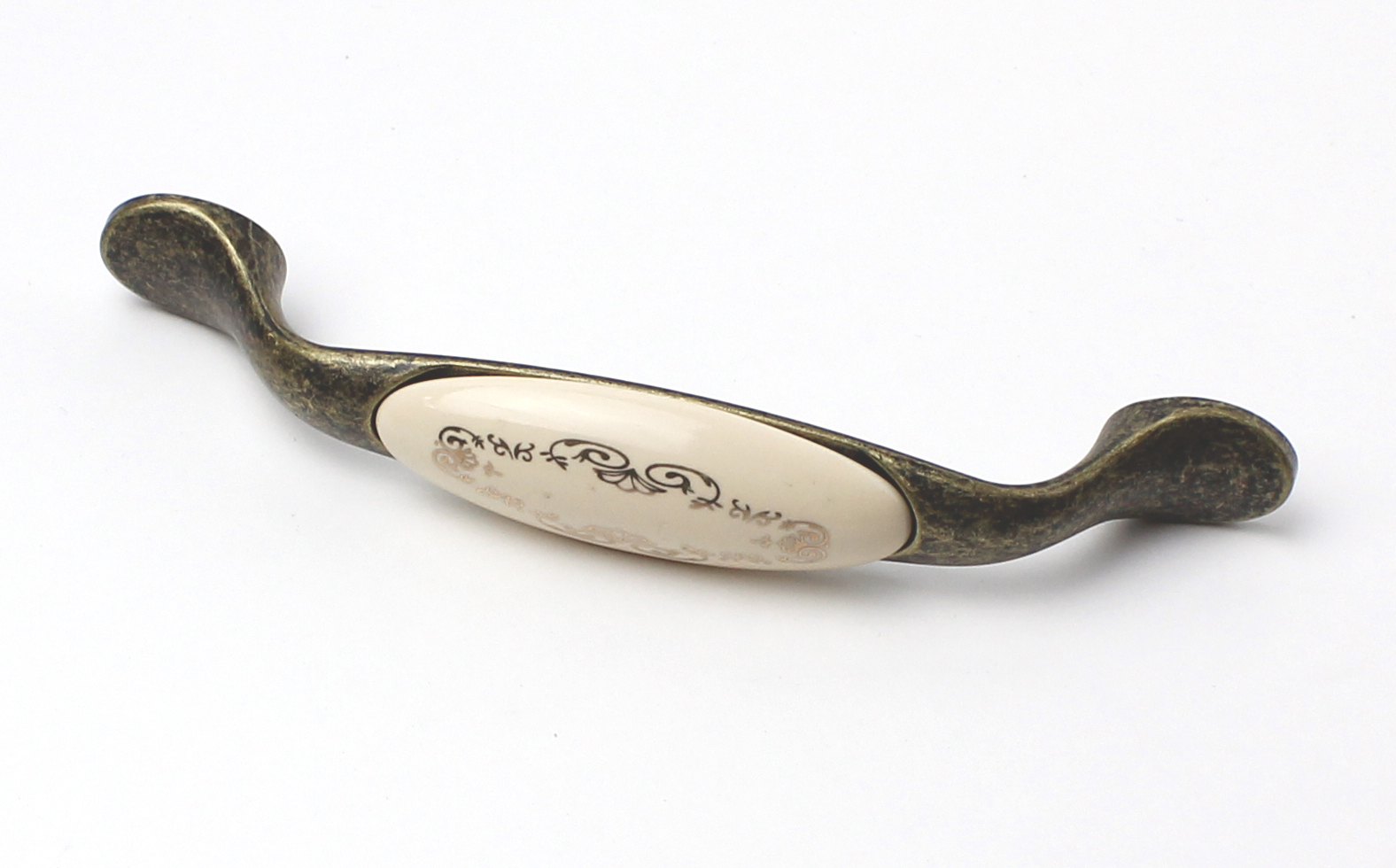 770295 úchytka rozteč 96mm porcelán podzim