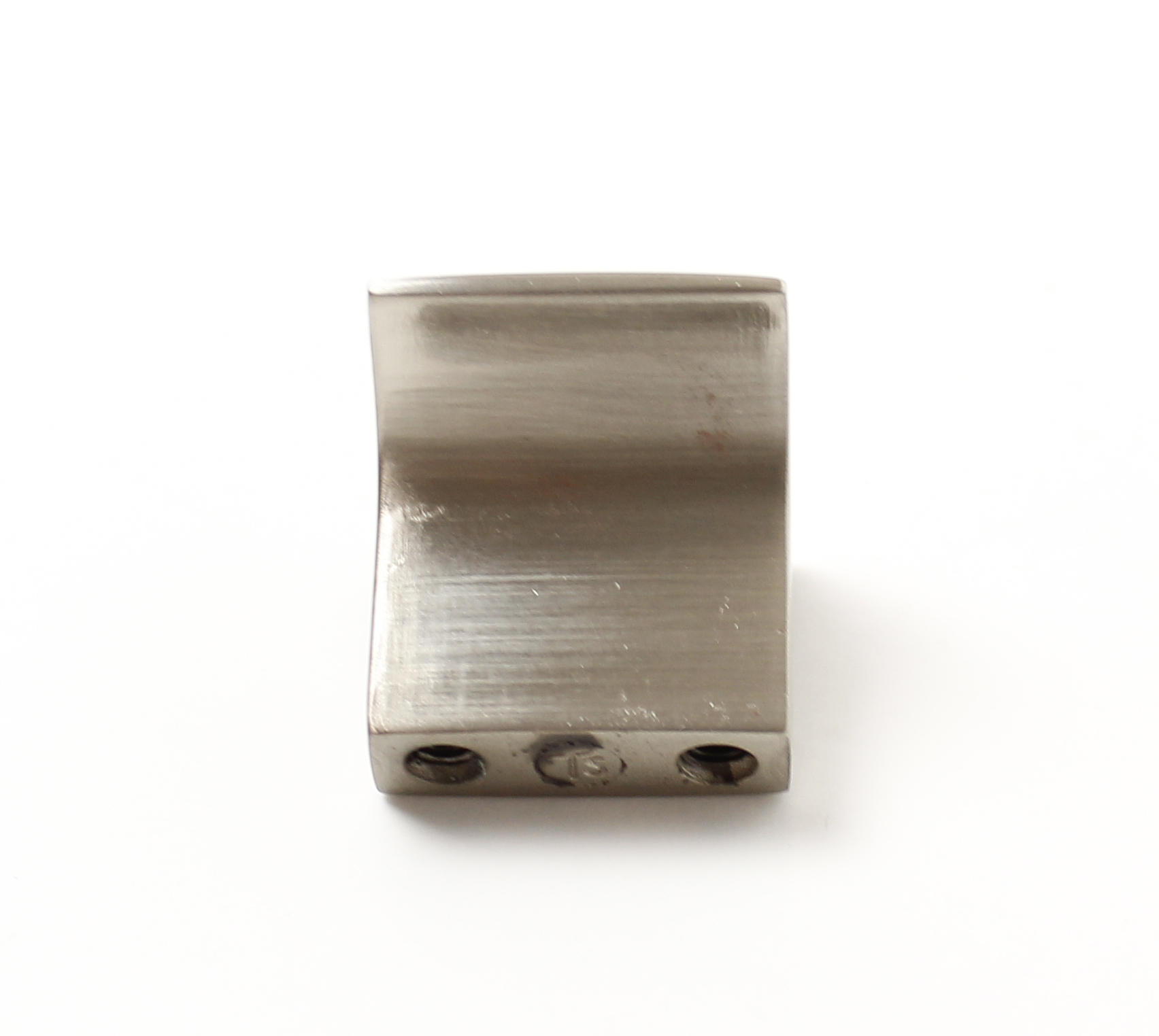 770309 knopka kov rozteč 16mm broušený nikl