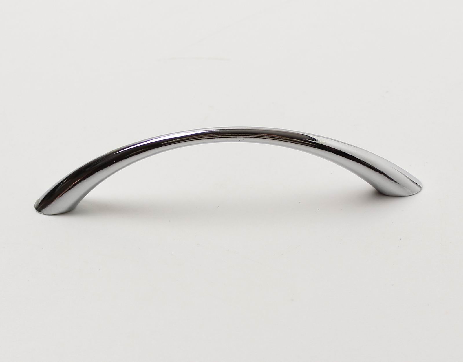 770364 úchytka  KLASIKA  rozteč 96mm chrom lesklý