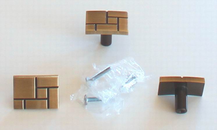 81020 knopka kov staromos. geom.tvary 36x26mm