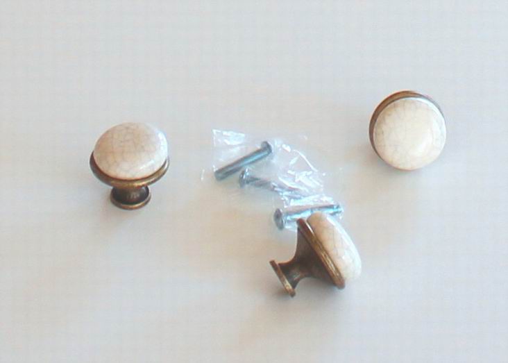 81021 knopka staromos. mramor prům. 28mm