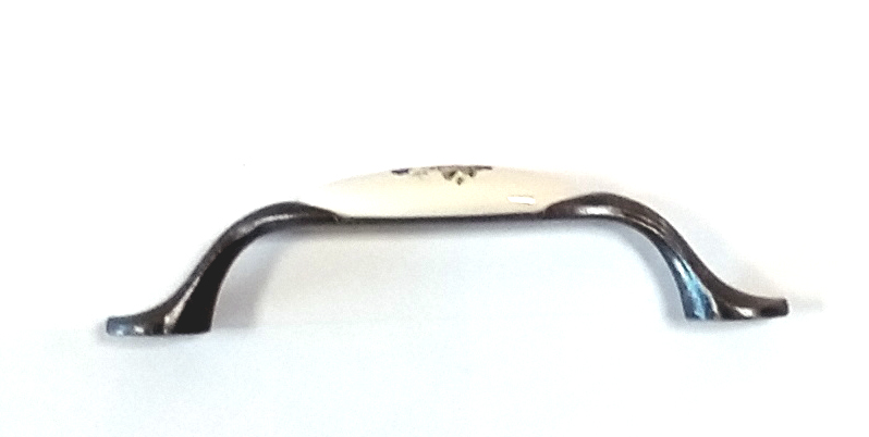 81100 úchytka starostříbro rozteč 96mm porcelán. bar.kytk