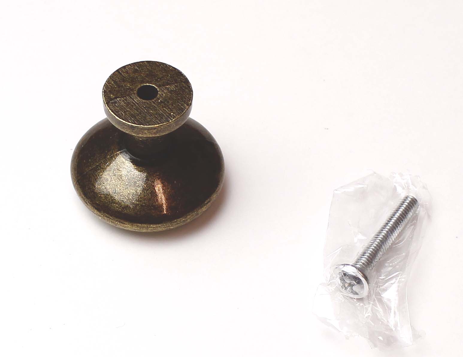 91025 knopka 30,5mm, porcelánová klásek